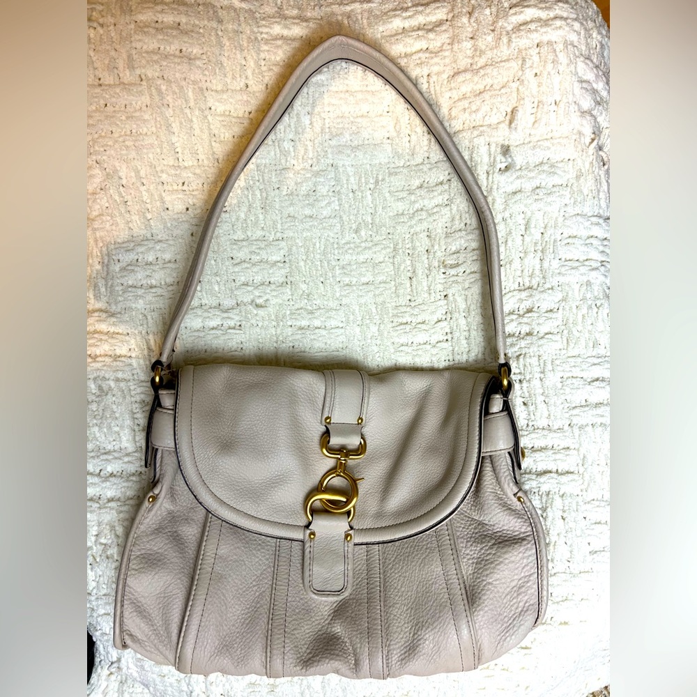 3/$20 Liz Claiborne Cream Leather Shoulder Bag
